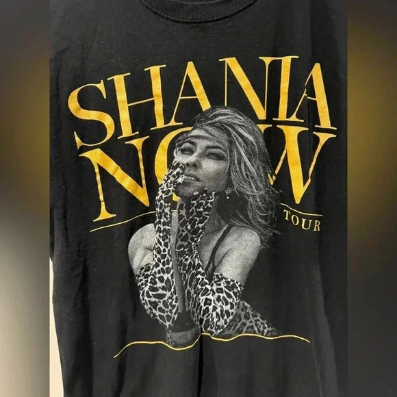 Shania Twain  2018 Country Tour Concert T-Shirt - Picture 5 of 7